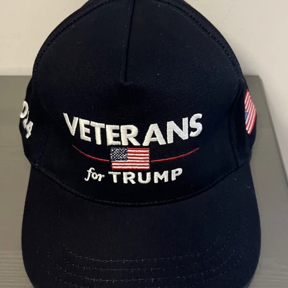 Donald Trump Veterans For Trump Authentic Campaign Official Hat Trucker Cap MAGA - Picture 3 of 5